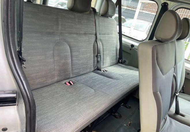 Opel Vivaro COMBI 2.0 CDTI115 M1 PACK CLIM  de 2007