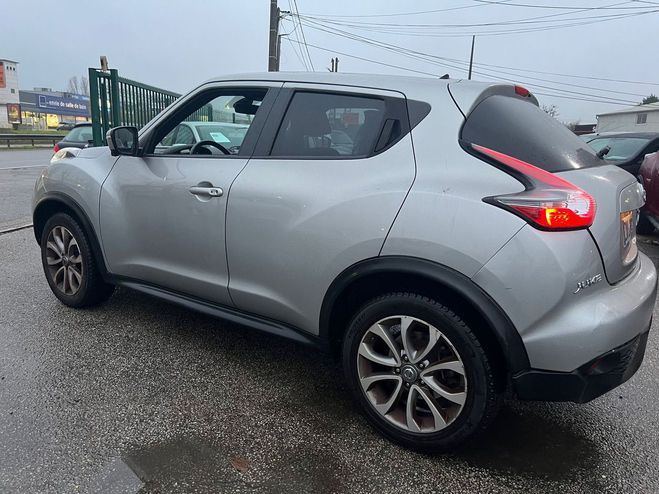 Nissan Juke 2) 1.6 117 CONNECT EDITION XTRONIC BO�TE Gris de 2015