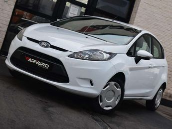  Voir d&eacute;tails -Ford Fiesta 1.25i Topstaat Verw Zetels Airco Garanti &agrave; Kuurne (85)