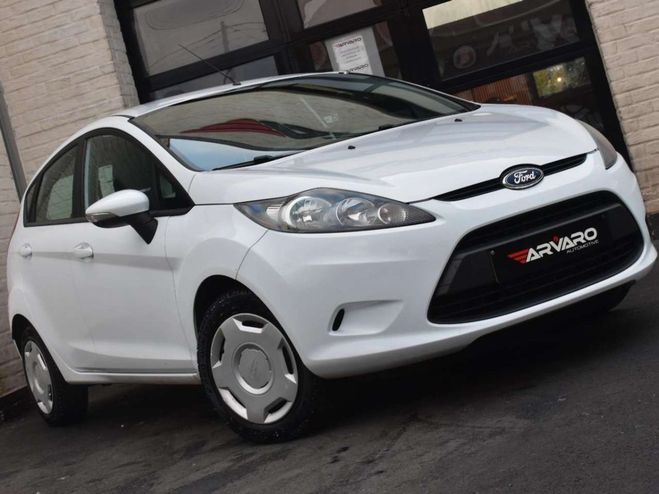 Ford Fiesta 1.25i Topstaat Verw Zetels Airco Garanti Blanc M�tallis� de 