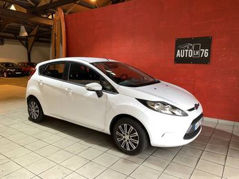  Voir d&eacute;tails -Ford Fiesta IV 1.25 60ch Trend Pack 5p &agrave;  Le Havre (76)
