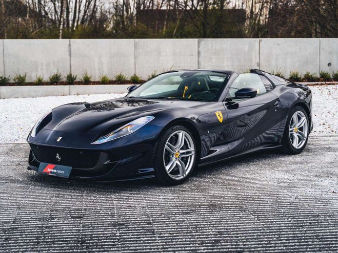 Ferrari 812 Superfast GTS Blu America Carbon Lift Racing Seat Bleu M�tallis� de 