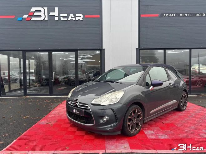Cliquer pour voir la photo suivante Citroen DS 3 1.6 VTI 120 SOCHIC Gris de 2013