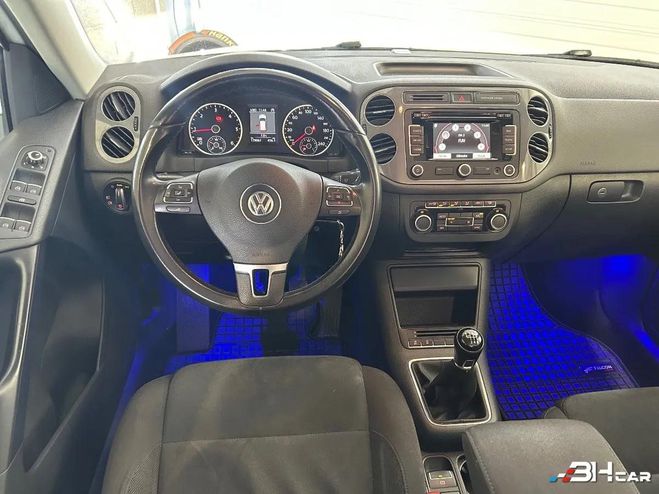 Volkswagen Tiguan 2.0 TDI 140 CARAT Blanc de 2014
