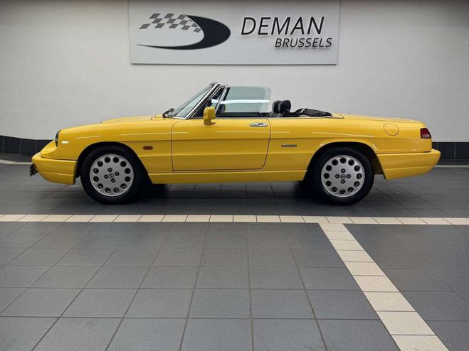 Alfa romeo Spider 2.0 Jaune de 