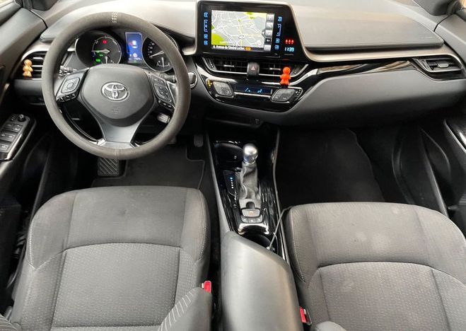 Toyota C HR 122ch full-hybrid design 4x2 e-cvt Blanc de 2019