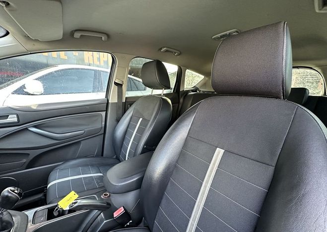 Ford Kuga 2.0 TDCI 136CH DPF TITANIUM 4X4 Gris de 2009