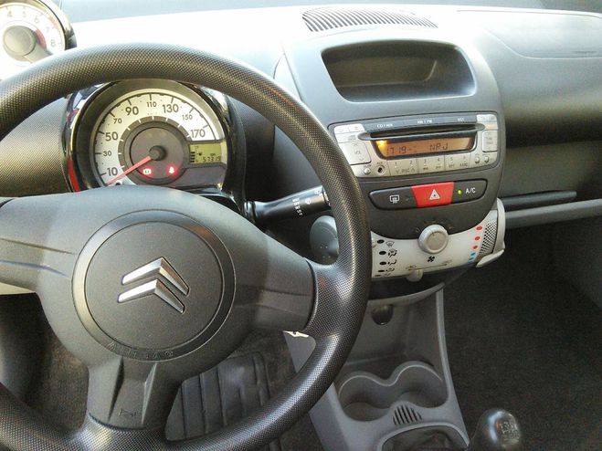 Citroen C1 1.0 68 Selection CLIM 5portes Premi�re m Rouge de 2011