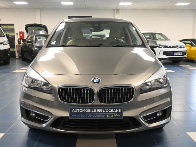 BMW Serie 2 Active Tourer F45 218d 150 ch Luxury Saphirschwarz de 2015