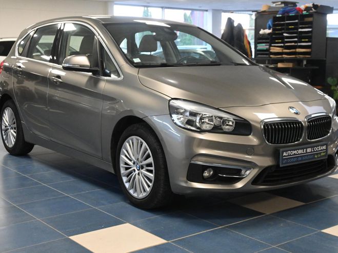 BMW Serie 2 Active Tourer F45 218d 150 ch Luxury Saphirschwarz de 2015