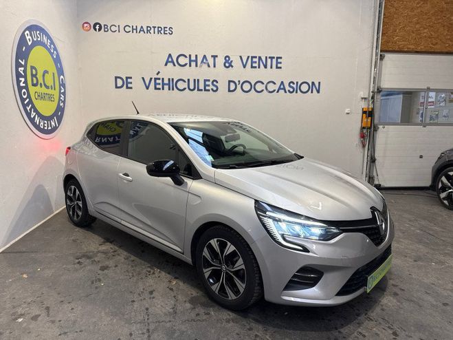 Renault Clio V 1.0 TCE 90CH EQUILIBRE Gris C de 2022