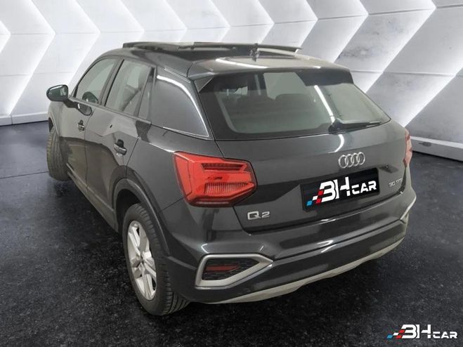 Audi Q2 ? 30 TFSI 110 CH BVM6 TOIT OUVRANT   CUI Gris de 2021