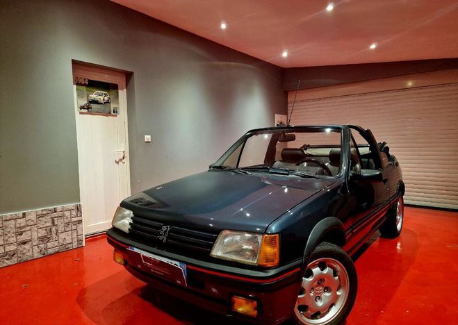 Peugeot 205 CTI 1.6 105 CH Pininfarina Gris de 1986