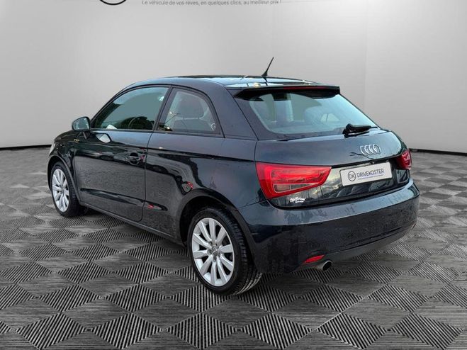 Audi A1 1.6 TDi DPF - 90 - Start/Stop BERLINE Am NOIR de 2011
