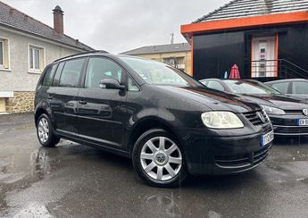  Voir d&eacute;tails -Volkswagen Touran 1.9 TDI 105CH CONFORT &agrave; Morsang-sur-Orge (91)