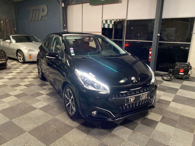 Cliquer pour voir la photo suivante Peugeot 208 1.2 VTI 82ch Allure 5p LCI Phase II de 2017