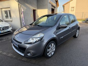  Voir d&eacute;tails -Renault Clio 1.5 DCI 105CH XV DE FRANCE ECO� 5P &agrave; Saint-Nabord (88)