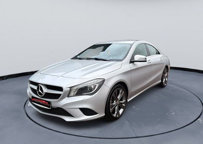 Cliquer pour voir la photo suivante Mercedes Classe CLA Classe 180 Sensation 122CH Bluetooth Rég Autre de 2013