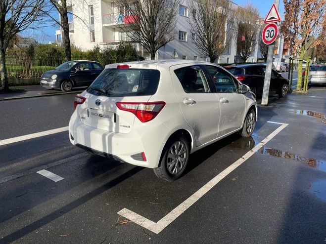 Toyota Yaris HYBRIDE MY19 100h Dynamic Blanc de 2019