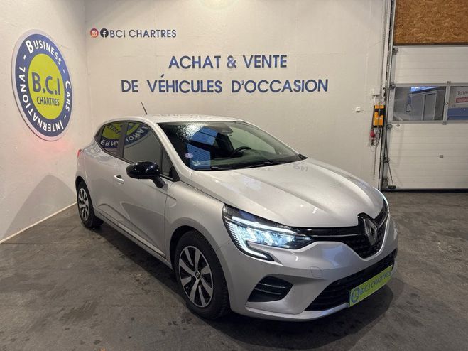 Renault Clio V 1.0 TCE 90CH EQUILIBRE Gris C de 2023