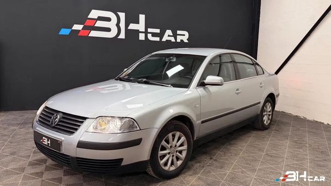 Cliquer pour voir la photo suivante Volkswagen Passat Gris de 2001