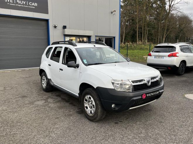 Dacia Duster 1.5 dCi 110CH 4x4 Ambiance Plus GTIE 12M BLANC de 2013