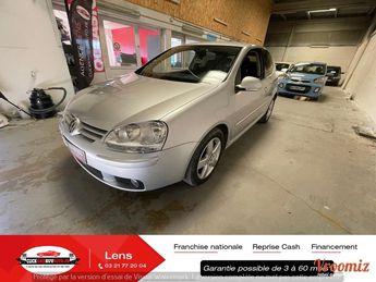  Voir d&eacute;tails -Volkswagen Golf 1.4TSI 120CHV DSG 7 // BOITE AUTO // RAD &agrave; Harnes (62)