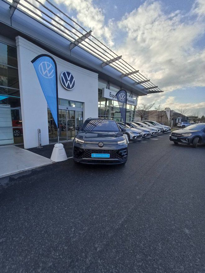 Volkswagen Tayron 1.5 eHybrid 272ch DSG6 5pl R-Line Exclus Gris de 2025