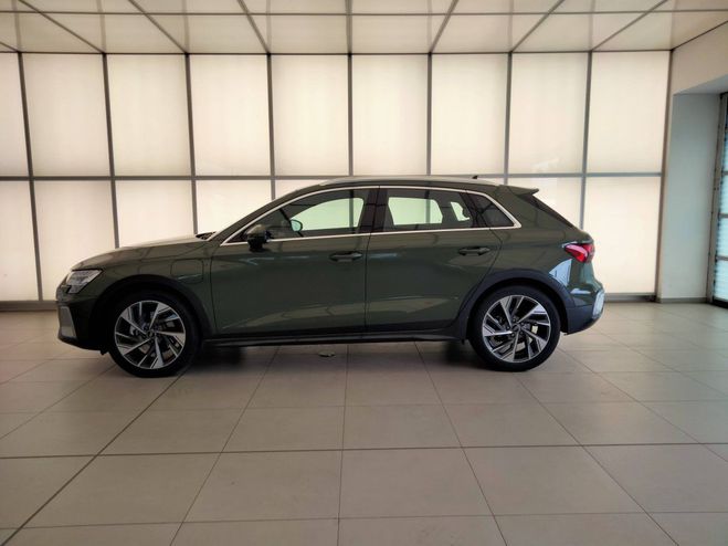 Audi A3 ALLSTREET 40 TFSI e Hybride rechargeable Vert de 2025