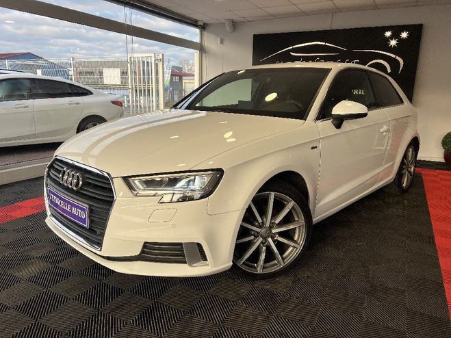 Cliquer pour voir la photo suivante Audi A3 1.4 TFSI COD ULTRA 150 S tronic 7 S Line Blanc de 2016