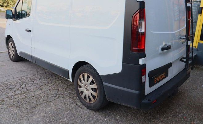Renault Trafic vu fourgon 2.0 dci 120ch 1t2 l1h1 grand- Blanc de 2020