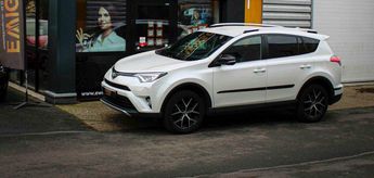  Voir d&eacute;tails -Toyota RAV 4 rav-4 2.0 d4d 145 ch design 4x2 &agrave; Belbeuf (76)