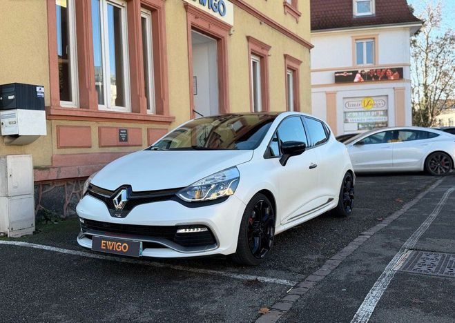 Cliquer pour voir la photo suivante Renault Clio RS 1.6 220 trophy edc bva garantie 6 moi Blanc de 2016