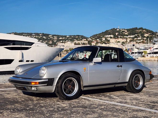 Cliquer pour voir la photo suivante Porsche 911 3.0L SC TARGA GRIS de 1980