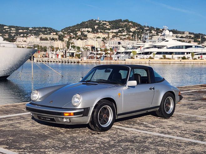 Porsche 911 3.0L SC TARGA GRIS de 1980