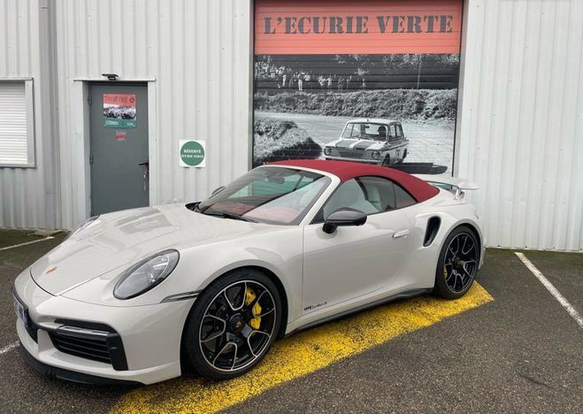 Cliquer pour voir la photo suivante Porsche 911 type 992 TURBO S 650 CH « EXCLUSIVE MANU Gris de 2021