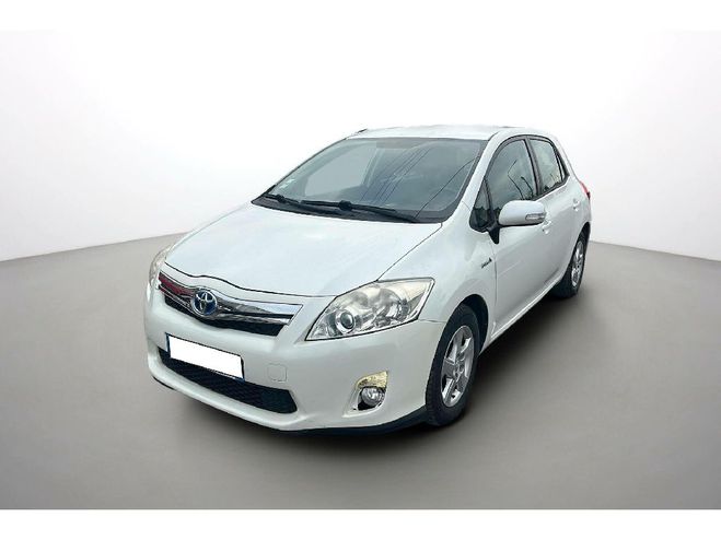 Toyota Auris Hybride 136h Style Blanche de 2012