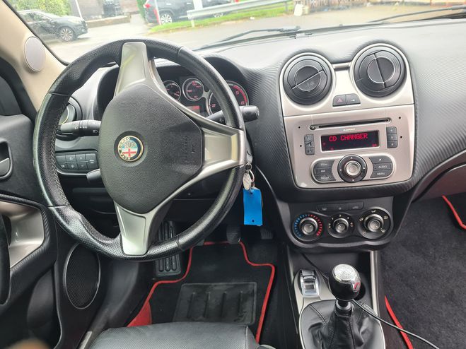 Alfa romeo Mito 1.3 jtdm EXCLUSIVE 5 cv CARNET ET FACTUR Rouge fonc� de 2009