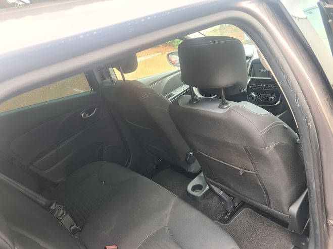 Renault Clio  4 1.5  DCI 90 TREND ECO2 90GG FACTURE E Gris de 2015