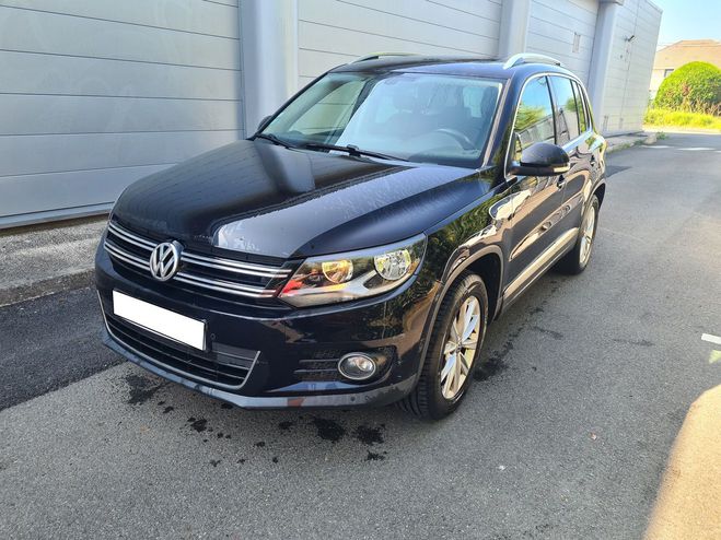 Volkswagen Tiguan TDI CARAT 2012 TOUTS OPTIONS 9490 EUROS Noir de 2012