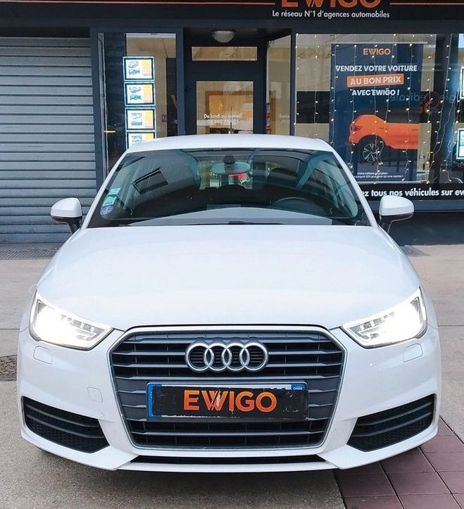 Audi A1 1.4 tsi 125ch ambiente sieges chauffants Blanc de 2017
