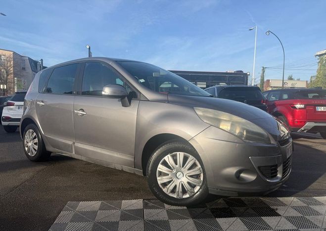Renault Scenic III 1.6 DCI 130CH ENERGY 15TH ECO� Beige de 2011