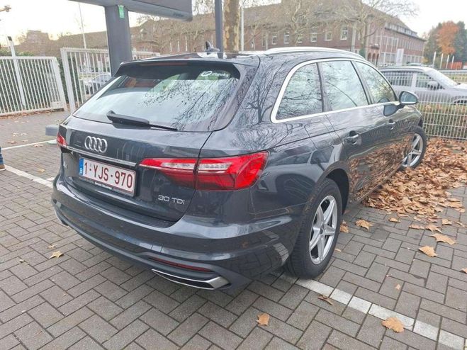 Audi A4 30TDi STRONIC Gris M�tallis� de 