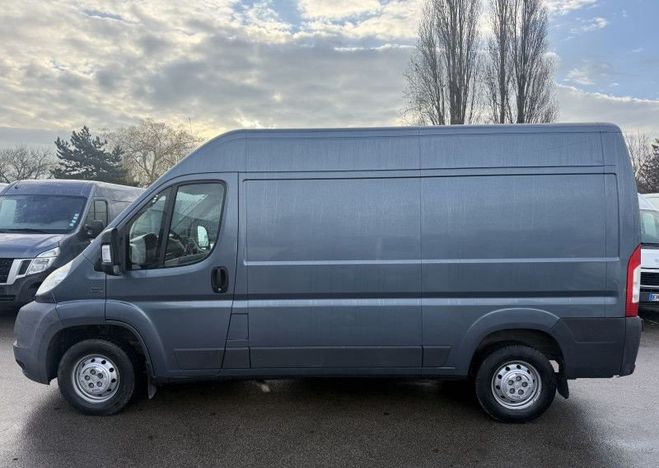 Fiat Ducato FG 3.3 LH2 2.3 MULTIJET 16V 120CH PACK C Gris de 2010