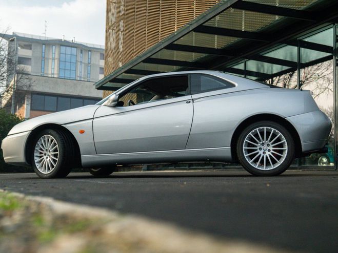 Alfa romeo 2000 2003 GTV 2.0 JTS 16V GRIGIO de 2003