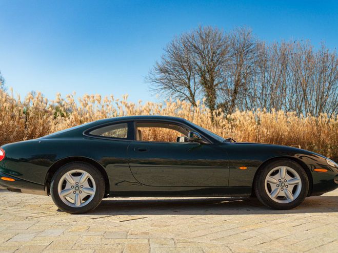 Jaguar XK8 1998 COUPE GENTLEMEN SPEC VERDE de 1998