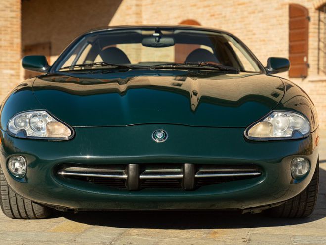 Jaguar XK8 1998 COUPE GENTLEMEN SPEC VERDE de 1998
