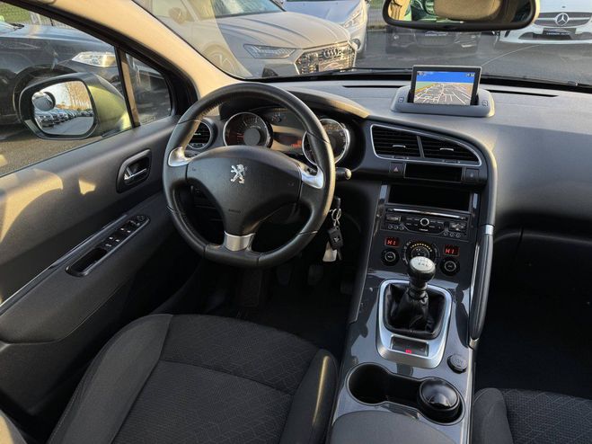 Peugeot 3008 1.6 e-hdi 115 GPS TEL LED CLIM REGULATEU NOIR de 2015