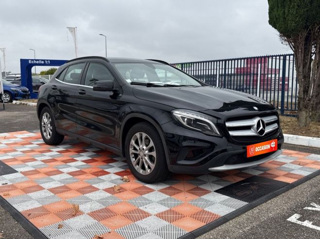 Mercedes Classe GLA 200 D 4 MATIC INSPIRATION 7-G DCT  de 2016