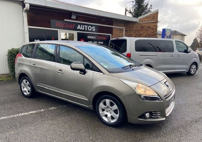 Peugeot 5008 Pack Active 1.6 L HDI 112 cv 7 places  de 2011